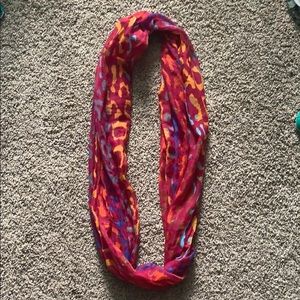 Infinity scarf